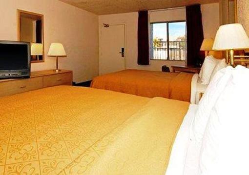 фото отеля Quality Inn & Suites Lake Havasu City