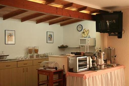 фото отеля Hostal Europa Punico Ibiza