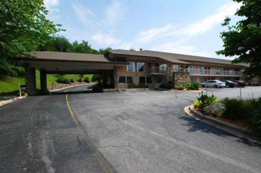 фото отеля BEST WESTERN Smoky Mountain Inn