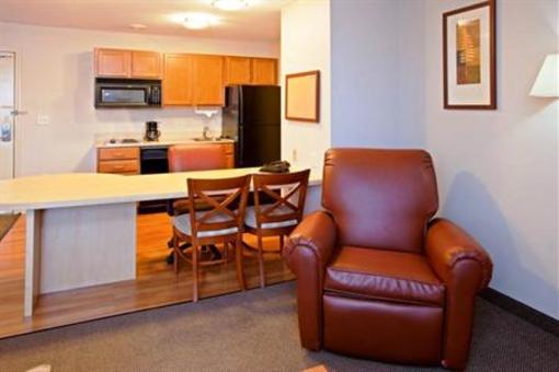 фото отеля Candlewood Suites Elkhart