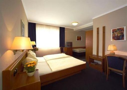 фото отеля Elbbrucken Hotel