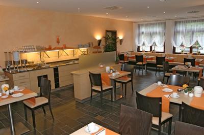 фото отеля Hotel Goldener Pflug