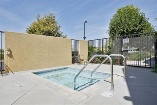фото отеля Holiday Inn Express Elk Grove