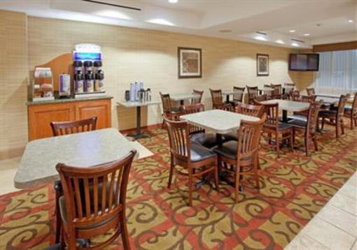 фото отеля Holiday Inn Express Elk Grove