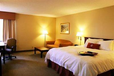 фото отеля Hampton Inn Springfield (Ohio)