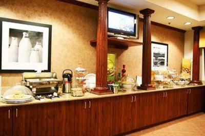 фото отеля Hampton Inn Springfield (Ohio)