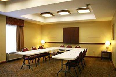 фото отеля Hampton Inn Springfield (Ohio)