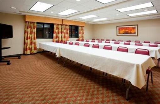 фото отеля Holiday Inn Express Worthington