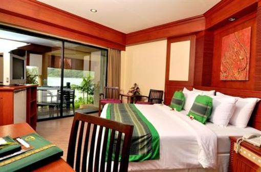 фото отеля Phi Phi Island Cabana Hotel