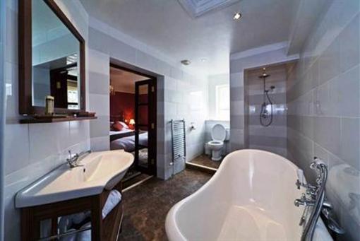 фото отеля The Swan Hotel Staines