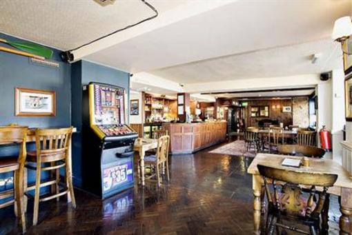 фото отеля The Swan Hotel Staines