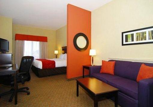 фото отеля Comfort Suites Champaign Urbana