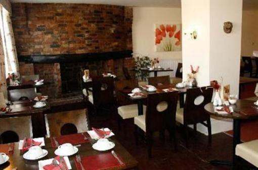 фото отеля Brownes International Hotel