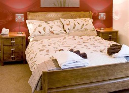 фото отеля Brownes International Hotel