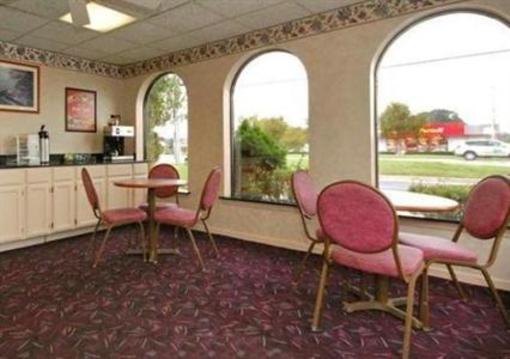 фото отеля Econo Lodge Chesapeake