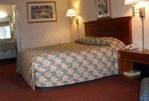 фото отеля Econo Lodge Chesapeake