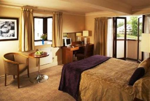 фото отеля The Thames Riviera Hotel