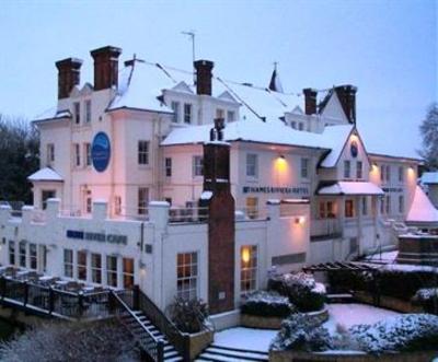фото отеля The Thames Riviera Hotel