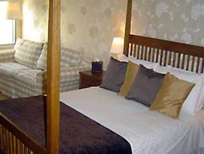 фото отеля Watermill Hotel Paisley