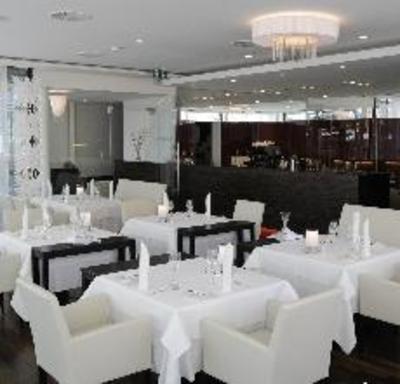 фото отеля Casinohotel Velden