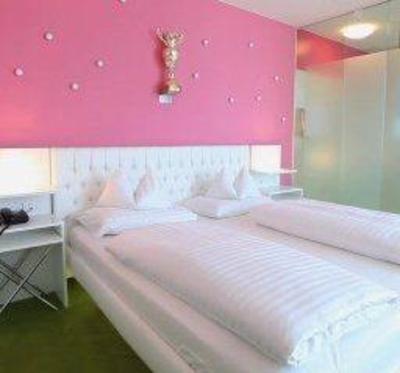 фото отеля Casinohotel Velden