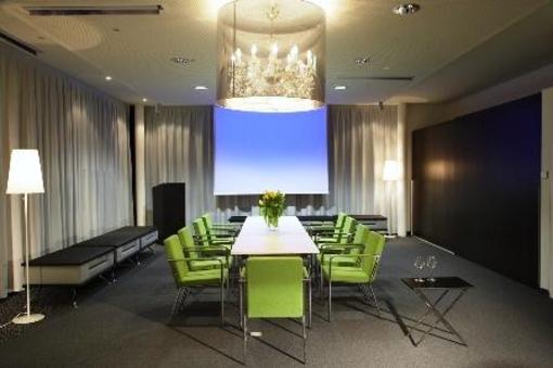 фото отеля Casinohotel Velden