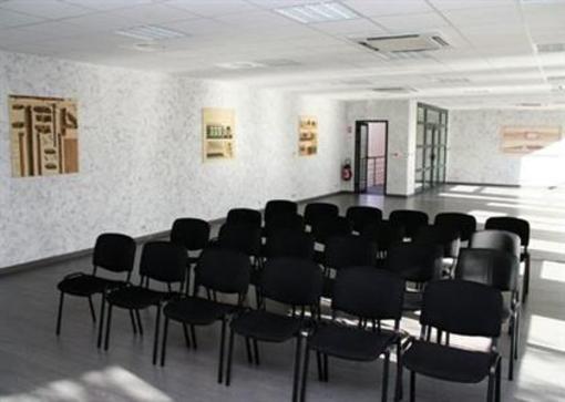 фото отеля Clarion Suites Narbonne Ile Du