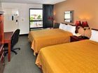 фото отеля Quality Inn & Suites Cattle Baron Fort Worth