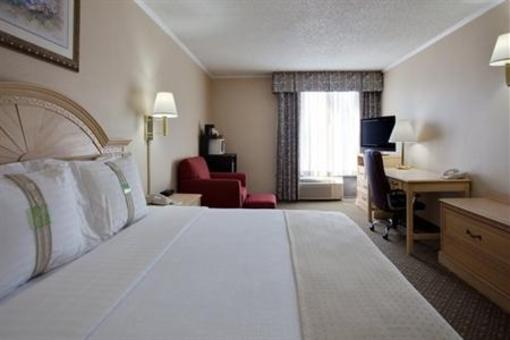 фото отеля Holiday Inn Burbank