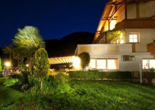 фото отеля Hotel Tiefenbrunn