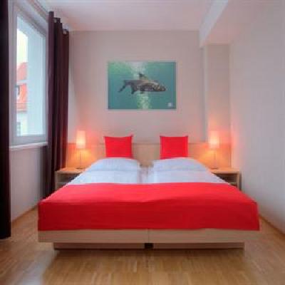 фото отеля MEININGER City Hostel & Hotel Hamburg
