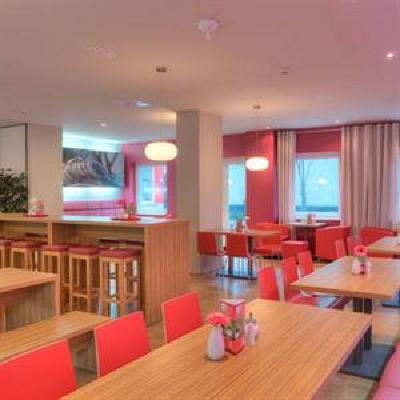 фото отеля MEININGER City Hostel & Hotel Hamburg