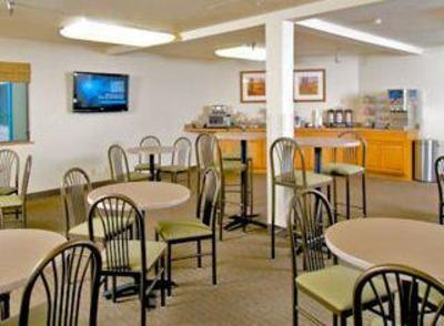 фото отеля Anchorage Super 8 Motel