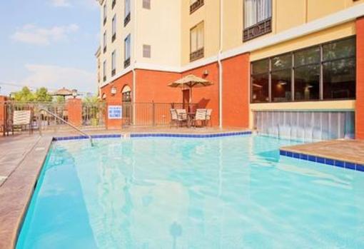 фото отеля Holiday Inn Express Hotel & Suites Knoxville Clinton