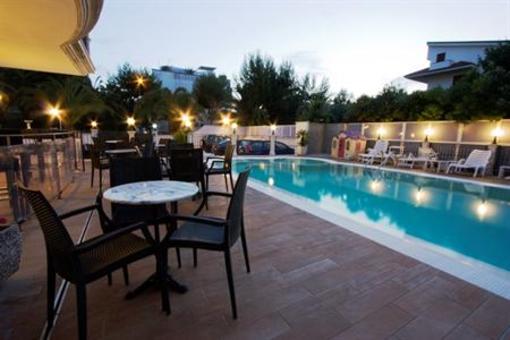 фото отеля Hotel Mocambo San Benedetto del Tronto