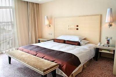 фото отеля Jiangxin Riverview Hotel