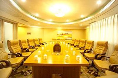 фото отеля Jiangxin Riverview Hotel