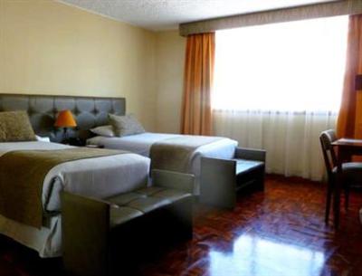 фото отеля Embassy Hotel Quito