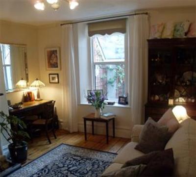 фото отеля Cartref Guest House Caernarfon