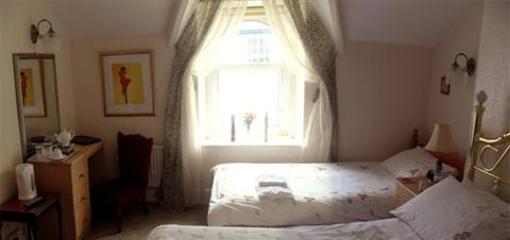 фото отеля Cartref Guest House Caernarfon