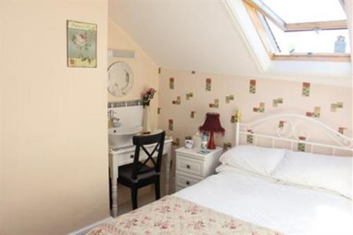 фото отеля Cartref Guest House Caernarfon
