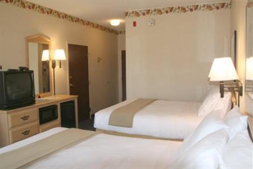 фото отеля Holiday Inn Express Anniston Oxford