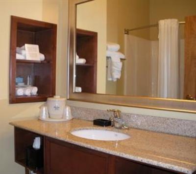 фото отеля Holiday Inn Express Anniston Oxford
