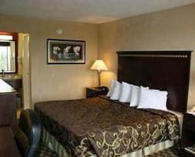 фото отеля Quality Inn Airport & Cruiseport North