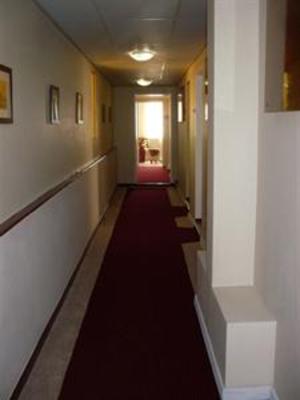 фото отеля Queen's Place Apartments Kensington Johannesburg