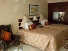 фото отеля Queen's Place Apartments Kensington Johannesburg