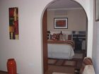 фото отеля Queen's Place Apartments Kensington Johannesburg