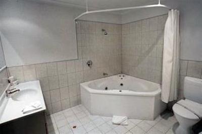 фото отеля Anchorage Motor Lodge