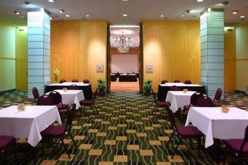 фото отеля Millennium Hotel Minneapolis