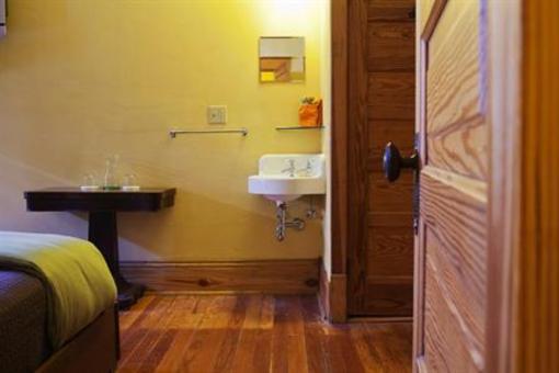 фото отеля Frederick Hotel Boonville